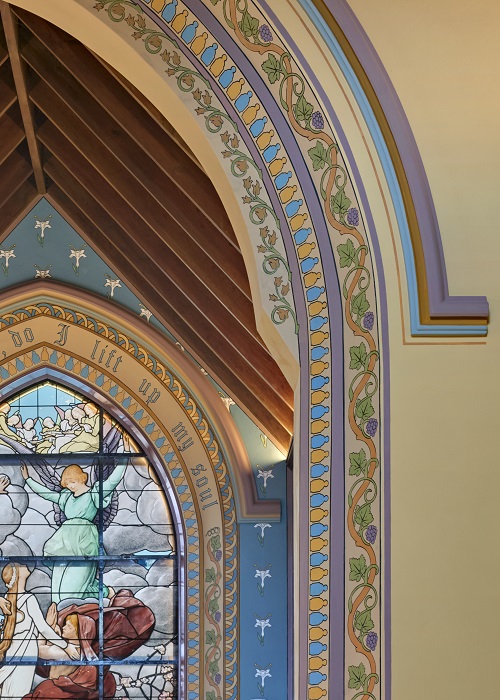Chancel border decoration with grape vines at Belmont Chapel