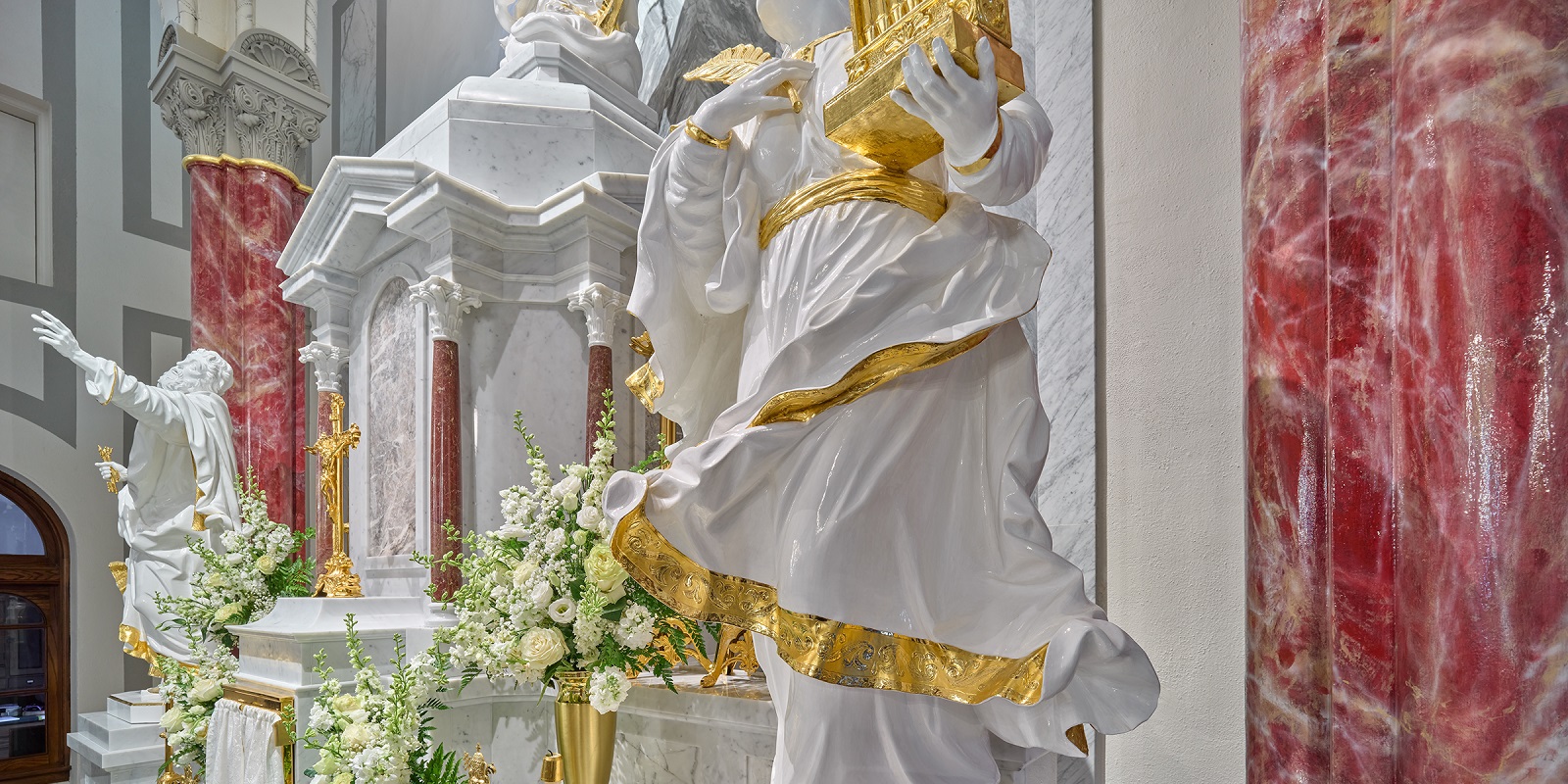 Figural Sculpture in Sacred Architecture
