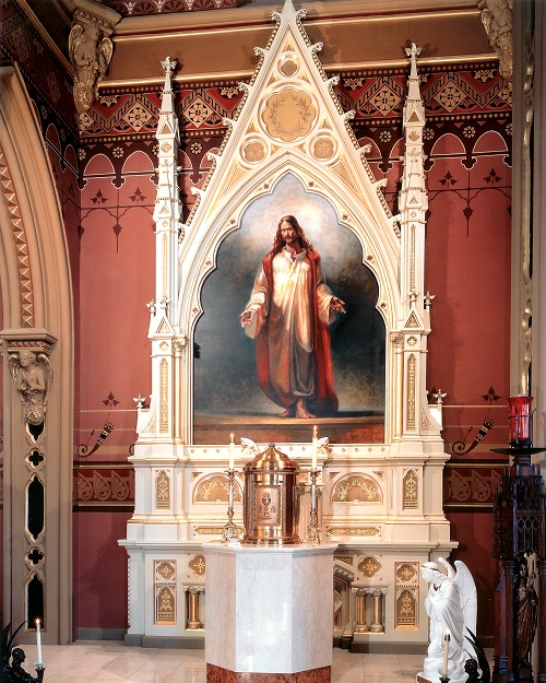 Detail of side shrine dedicated to the Sacred Heart