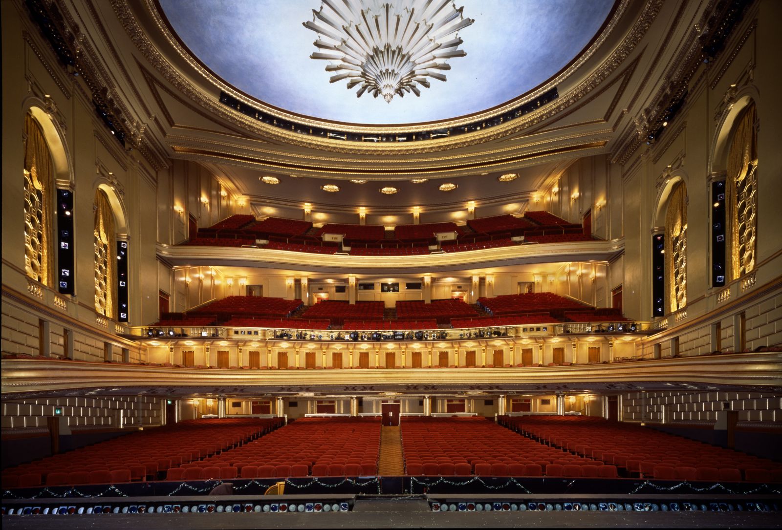 War Memorial Opera House