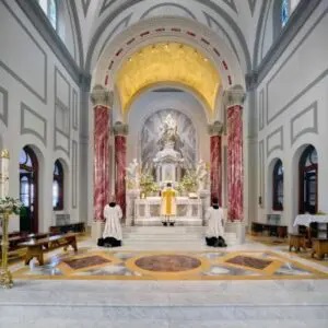 Beautiful Sacred Spaces – Where To Go To Get Inspiration This Summer