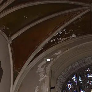 What Causes Plaster to Crack in Historic Plaster Ceilings?